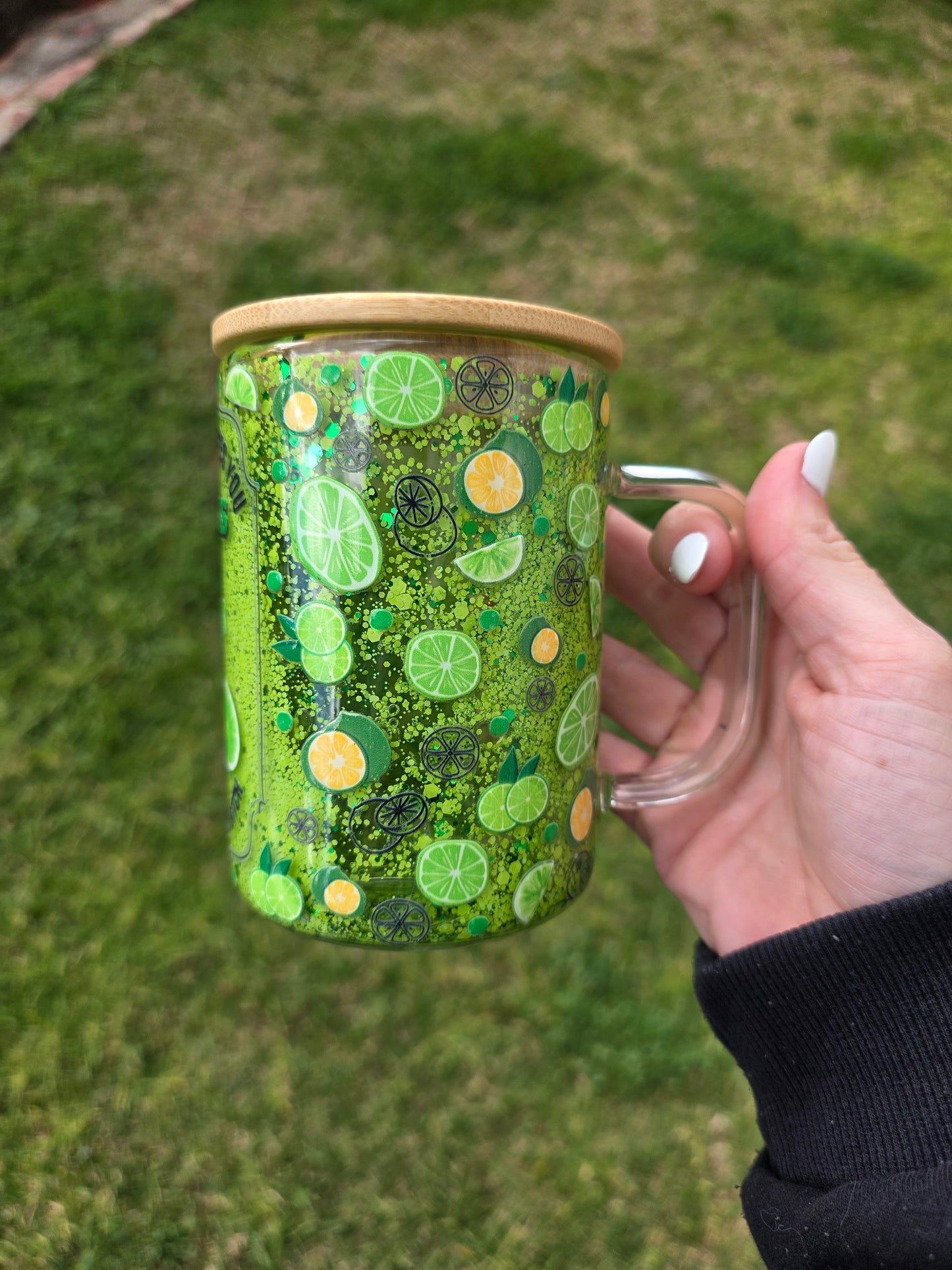 16oz Snowglobe Glass Mug