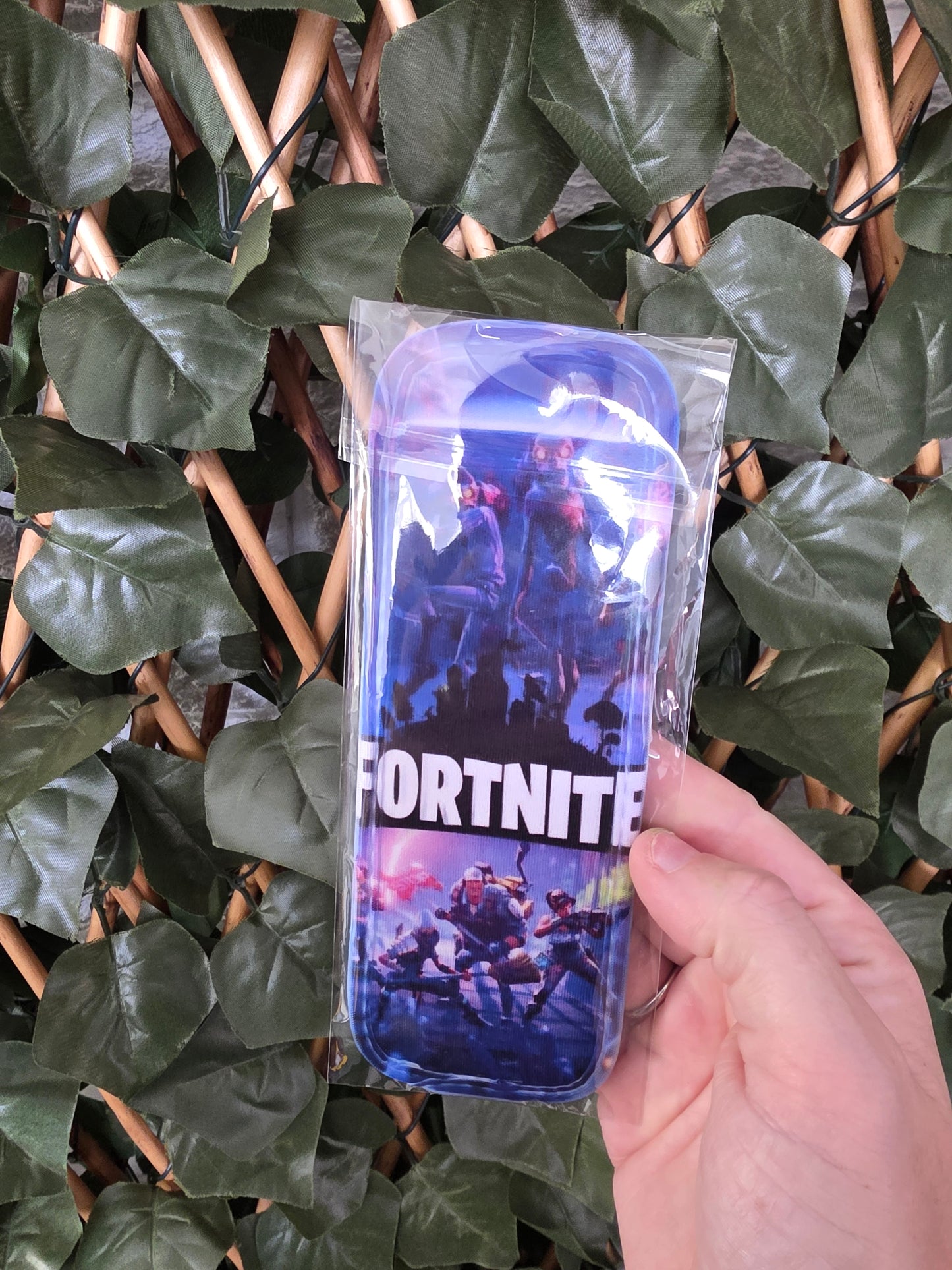 Iceblock Holders