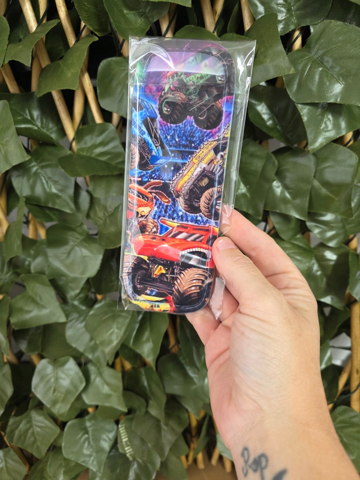 Iceblock Holders